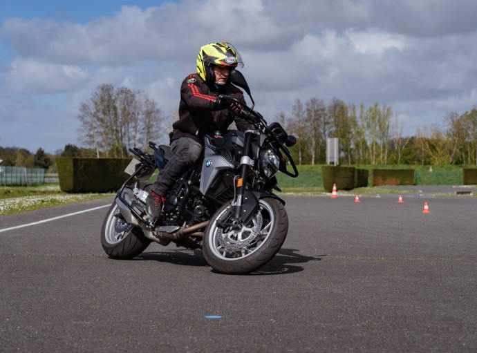 Stage de perfectionnement MOTO - 1 jour